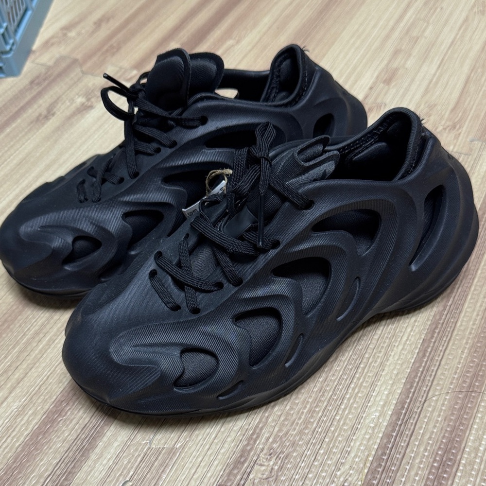 adidas adiFOM Q J Black